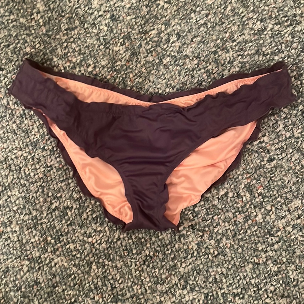 Victoria’s Secret bikini bottoms
